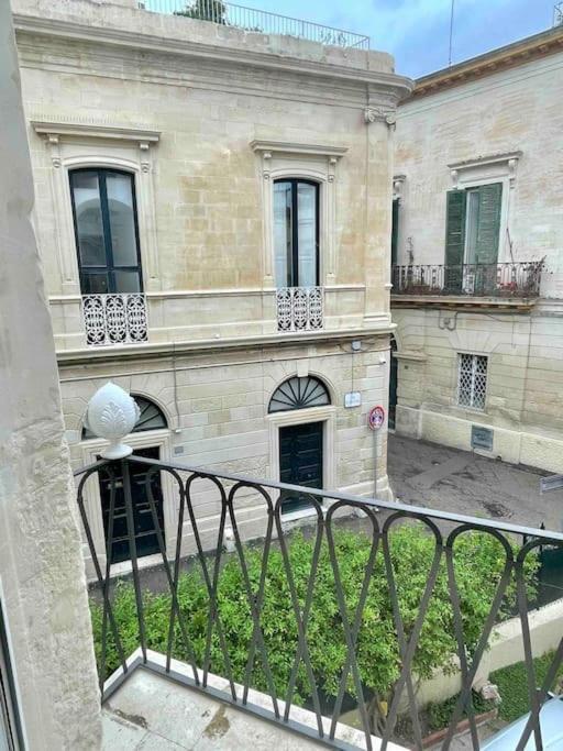 Dimora De Argenteris Lägenhet Lecce Exteriör bild